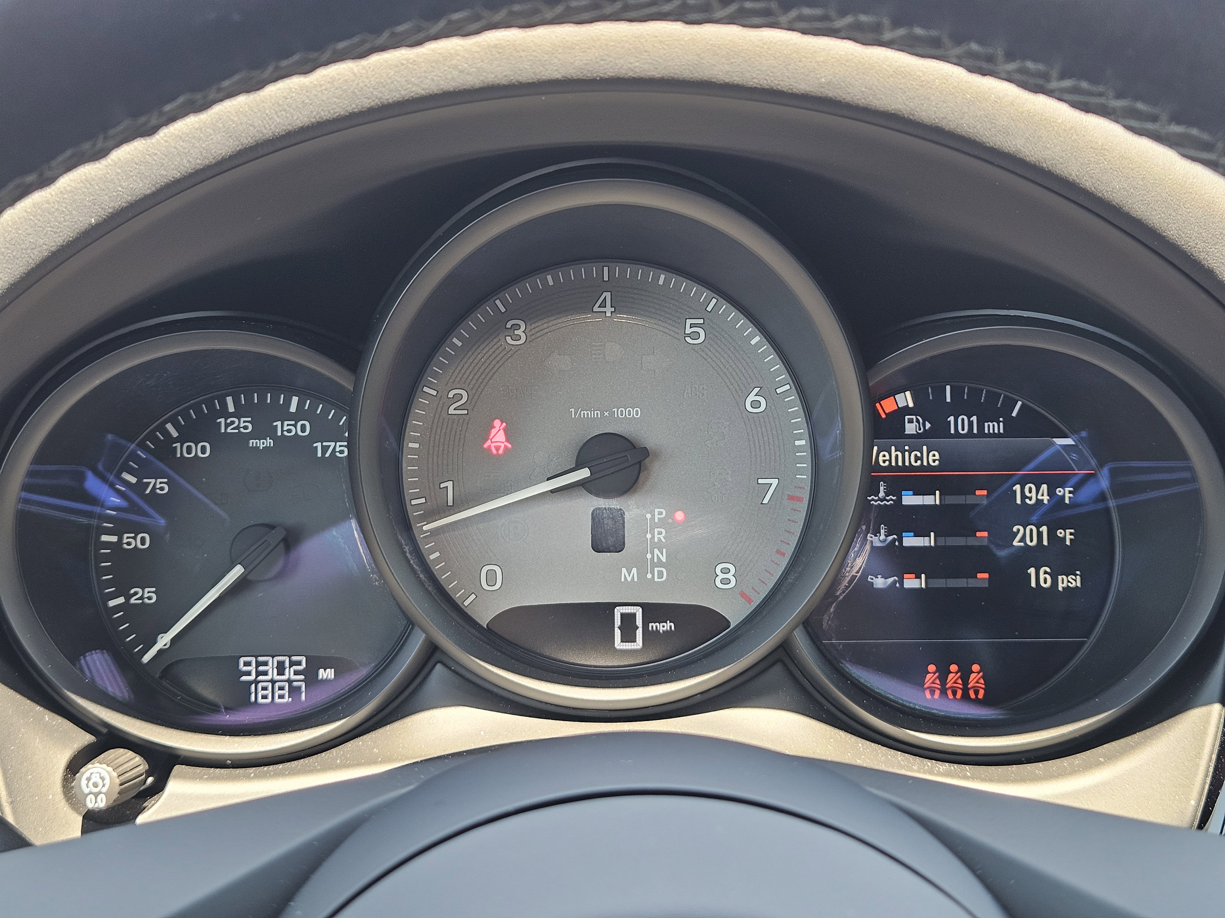 Certified 2024 Porsche Macan S AWD/4WD image 16