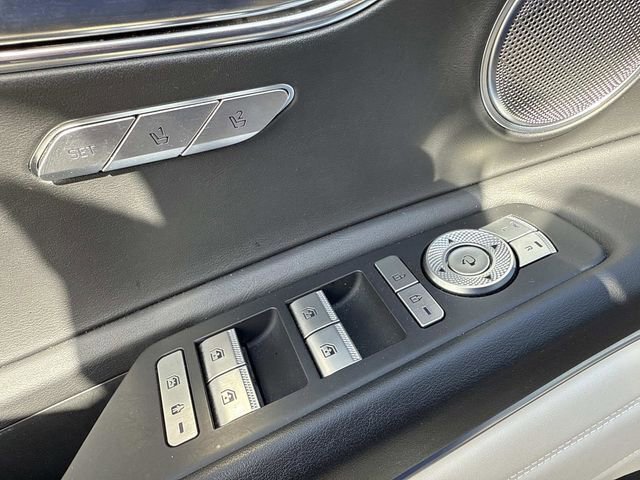 Used 2022 Genesis GV80 2.5T w/ Prestige Package 04 image 19