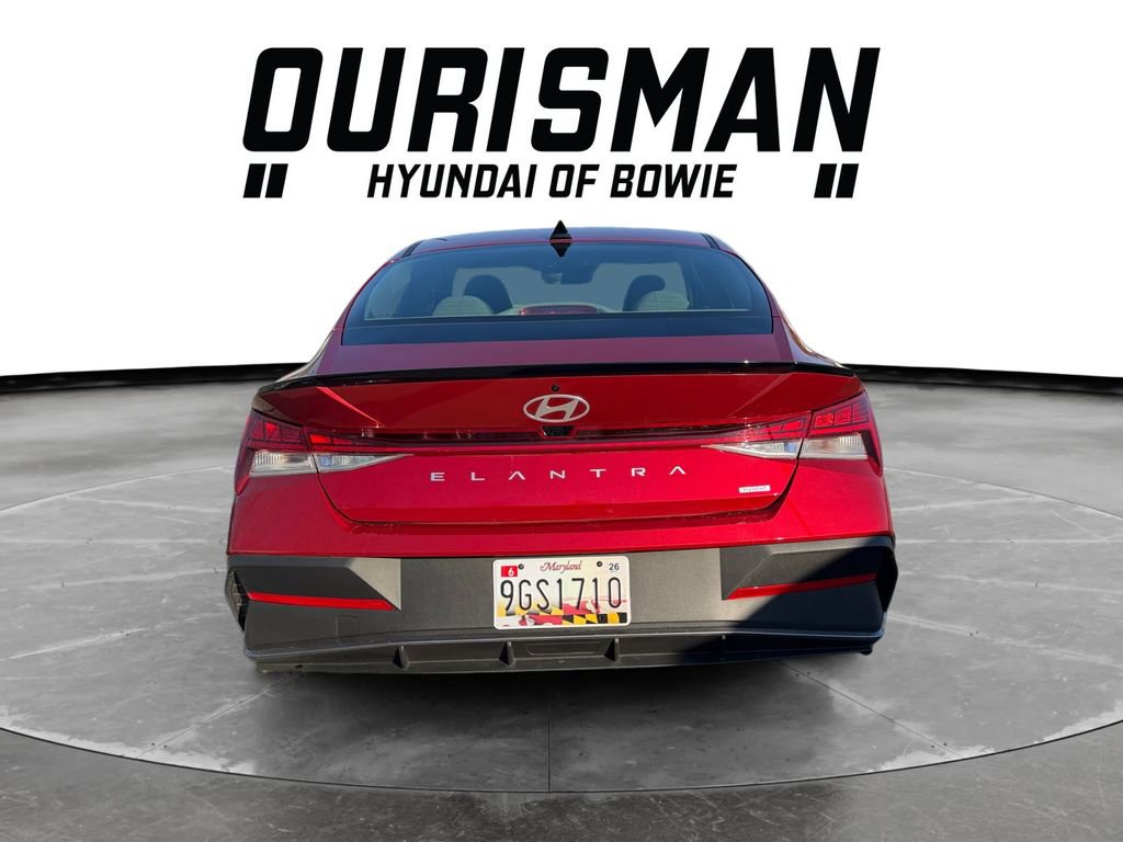 Certified 2025 Hyundai Elantra SEL FWD image 5