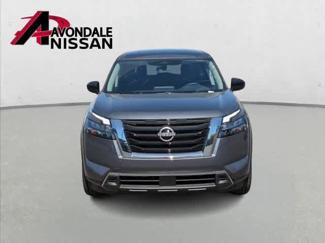 New 2024 Nissan Pathfinder S FWD image 4