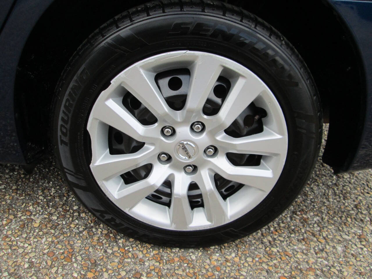 Used 2019 Nissan Sentra S FWD image 13