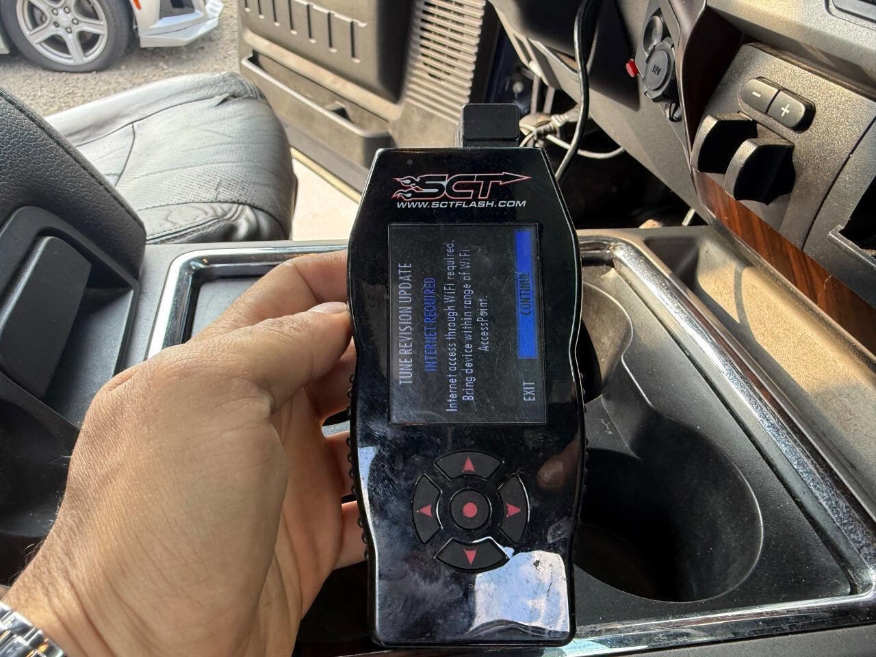 Used 2015 Ford F250 Lariat w/ Lariat Ultimate Package image 29