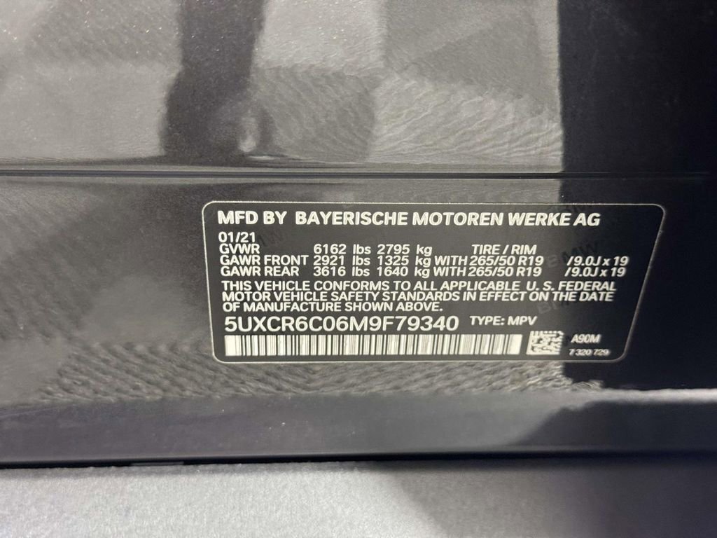 Used 2021 BMW X5 xDrive40i w/ Premium Package image 16
