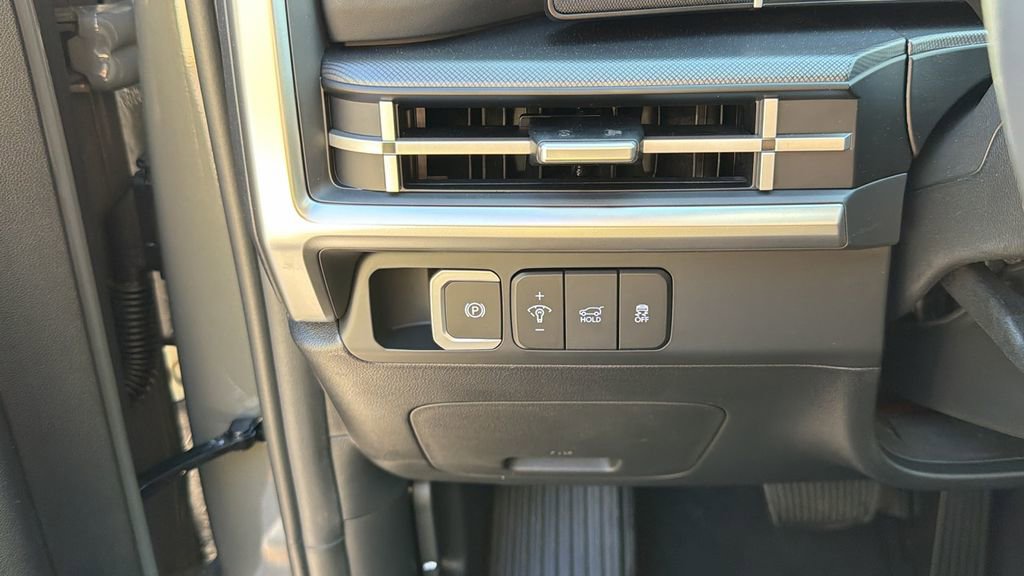 New 2026 Hyundai Santa Fe SEL image 32