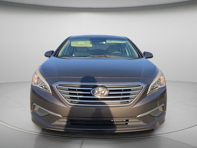 Used 2017 Hyundai Sonata SE FWD image 4
