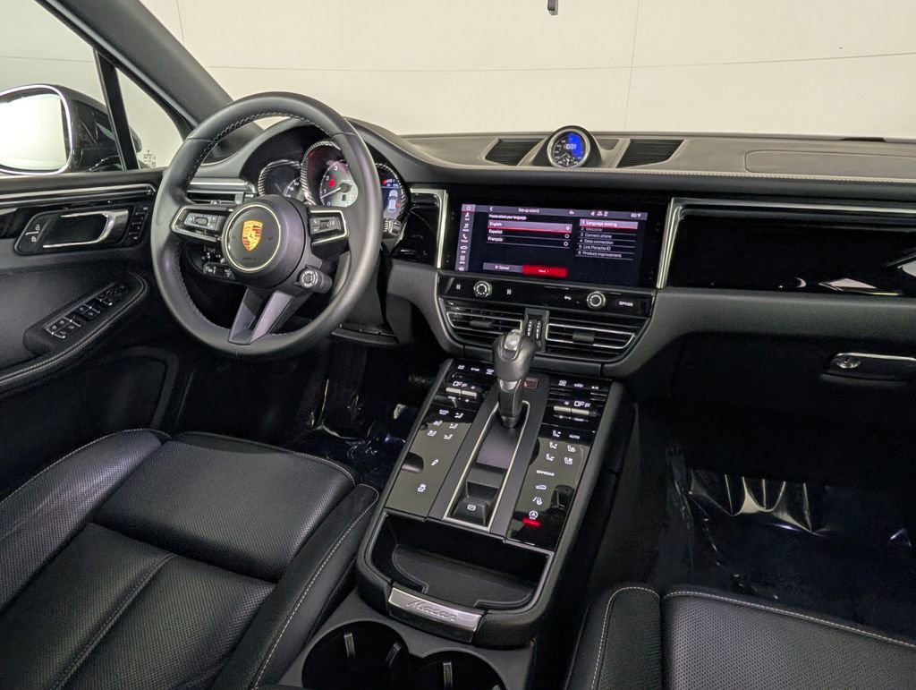 Certified 2023 Porsche Macan S image 22