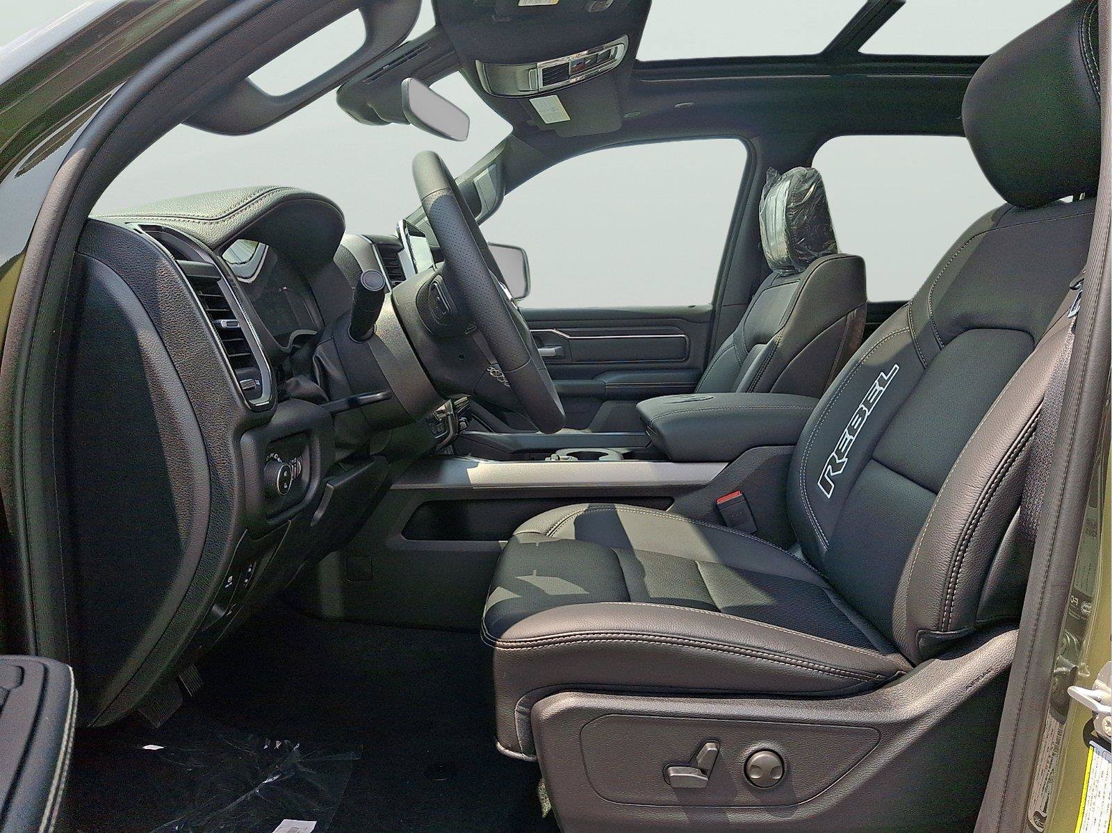 New 2026 RAM 1500 Rebel w/ Rebel Level 2 Equipment Group AWD/4WD image 8