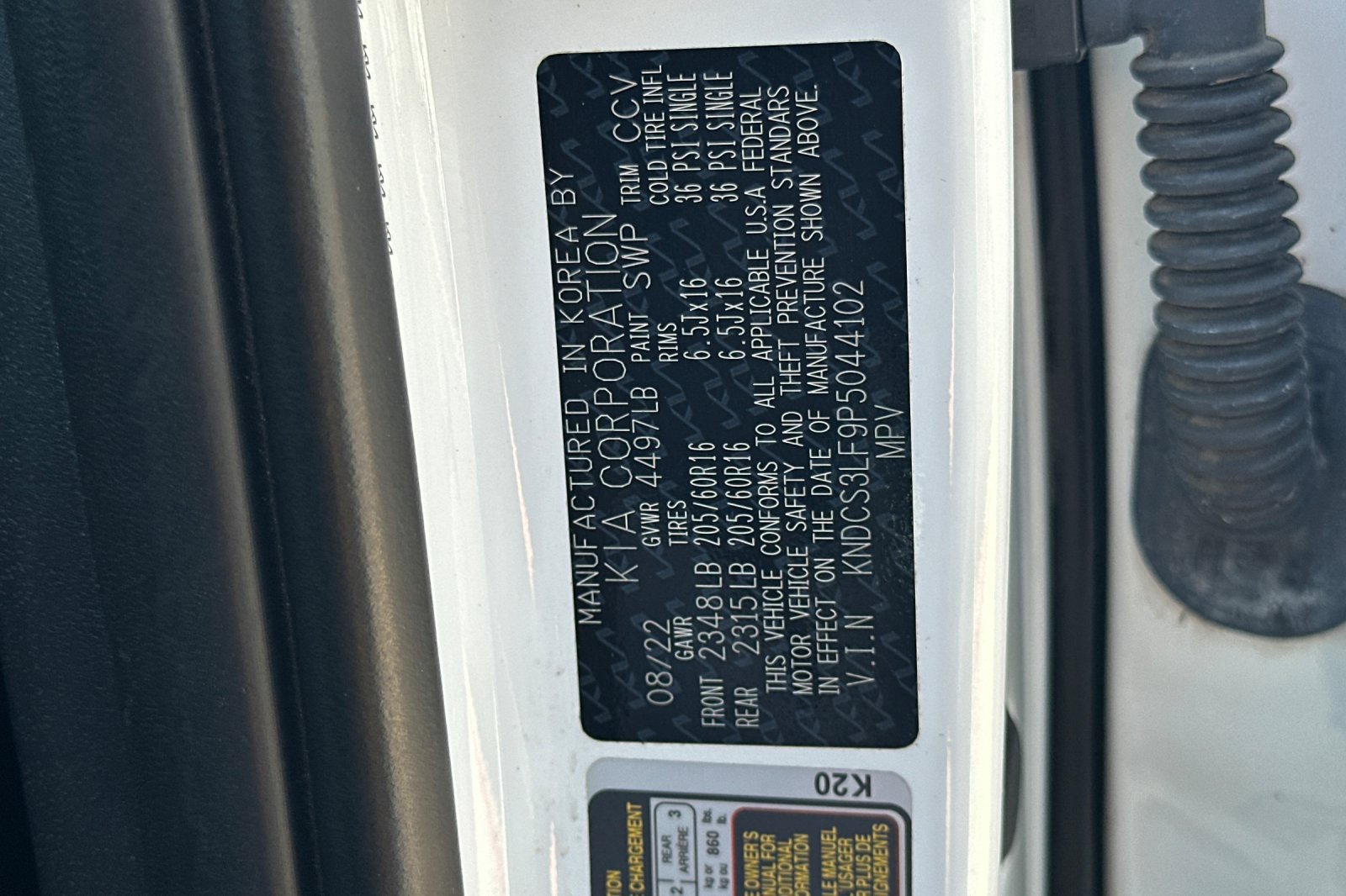 Used 2023 Kia Niro EX w/ EX Cold Weather Package FWD image 30