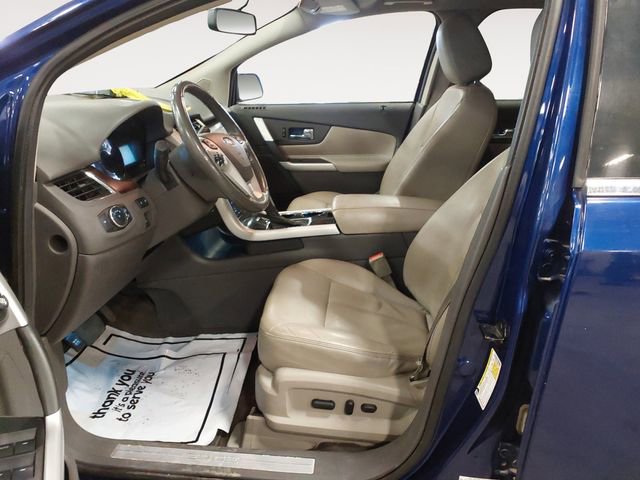 Used 2013 Ford Edge Limited w/ Driver Entry Pkg image 9