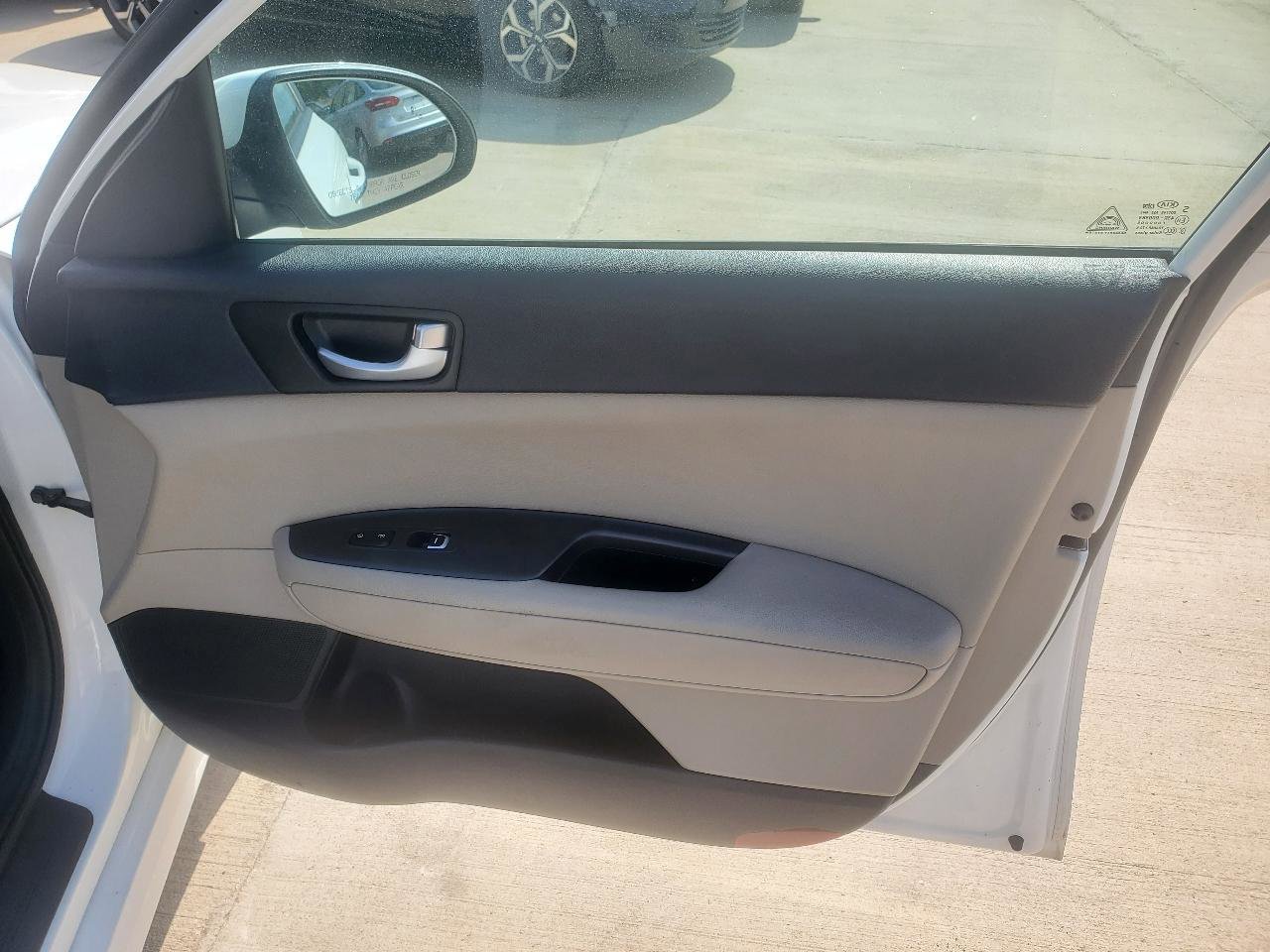 Used 2018 Kia Optima LX image 6