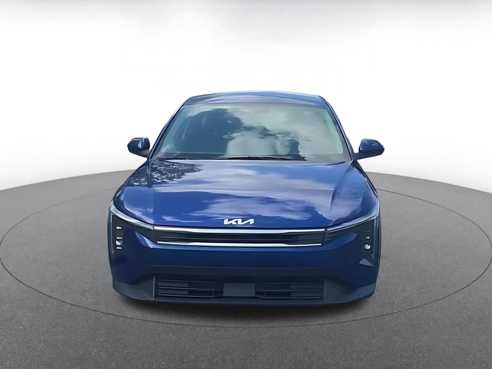 Used 2025 Kia K4 FWD image 4