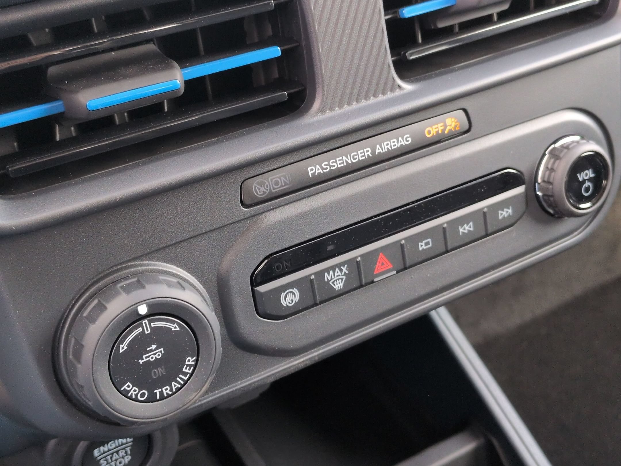 New 2026 Ford Maverick Lobo AWD/4WD image 22