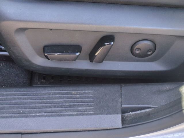 Used 2023 Nissan Rogue SV w/ SV Premium Package FWD image 15