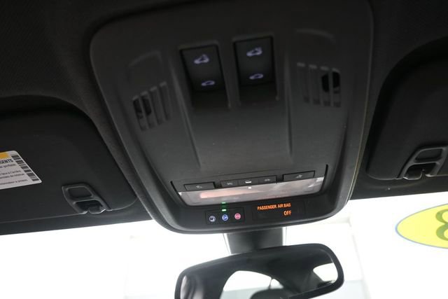Used 2018 Chevrolet Cruze Premier FWD image 12