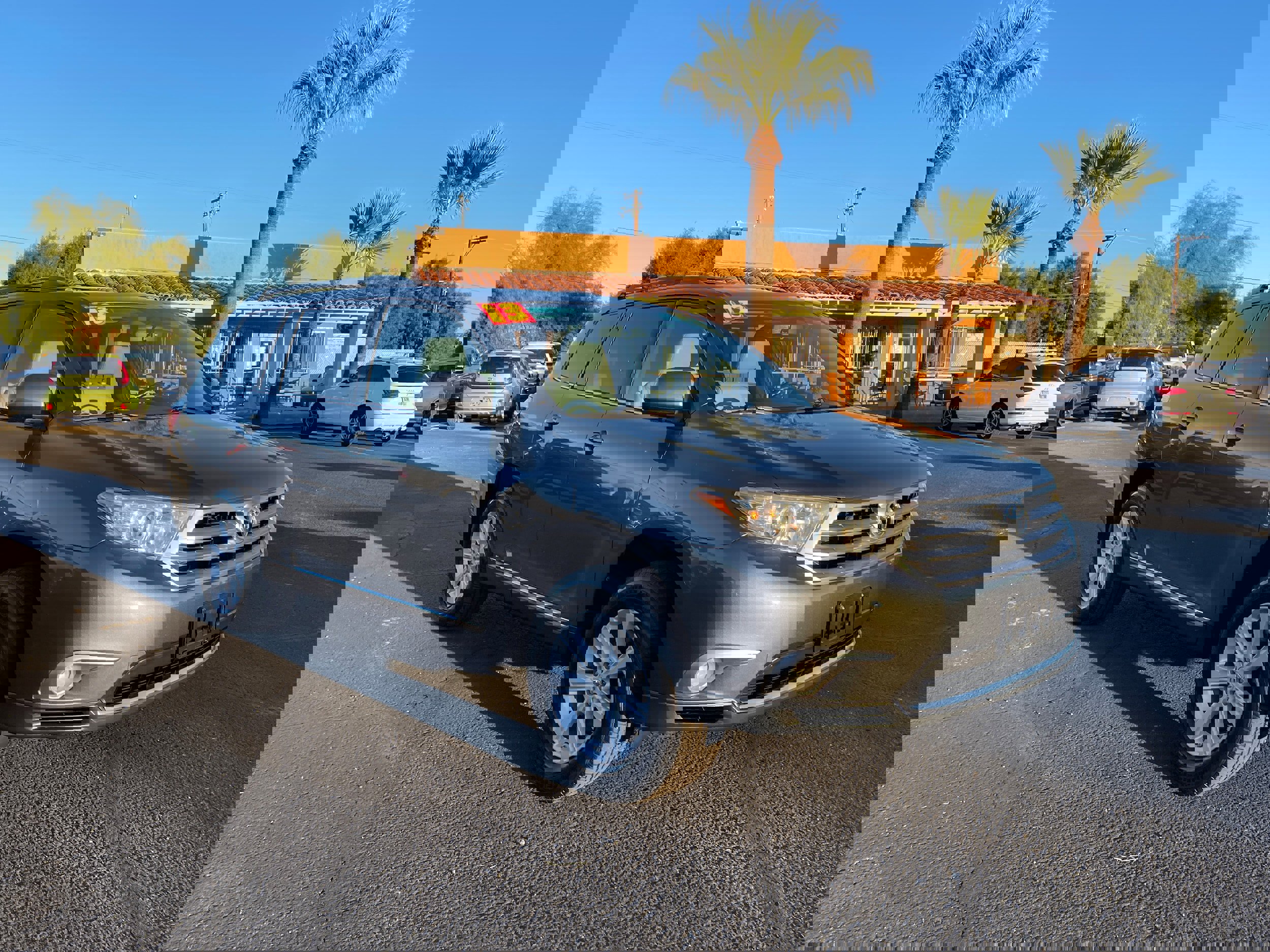 Used 2013 Toyota Highlander SE image 6