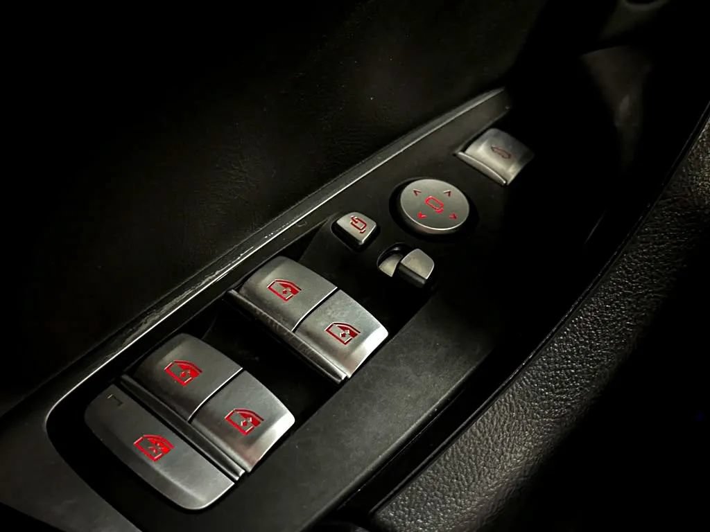 Used 2024 BMW X3 sDrive30i w/ Premium Package RWD image 28