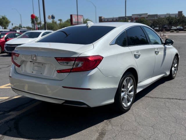 Used 2018 Honda Accord LX image 3
