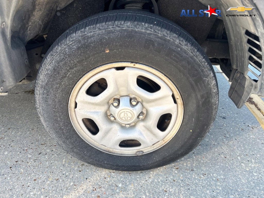 Used 2014 Toyota Tacoma 2WD Regular Cab image 9