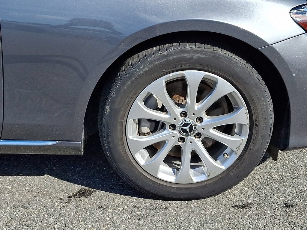 Used 2019 Mercedes-Benz E 300 4MATIC image 8
