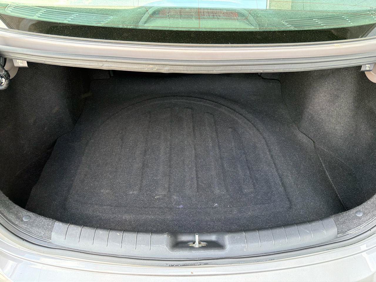 Used 2020 Hyundai Elantra SEL w/ Cargo Package (C1) FWD image 12