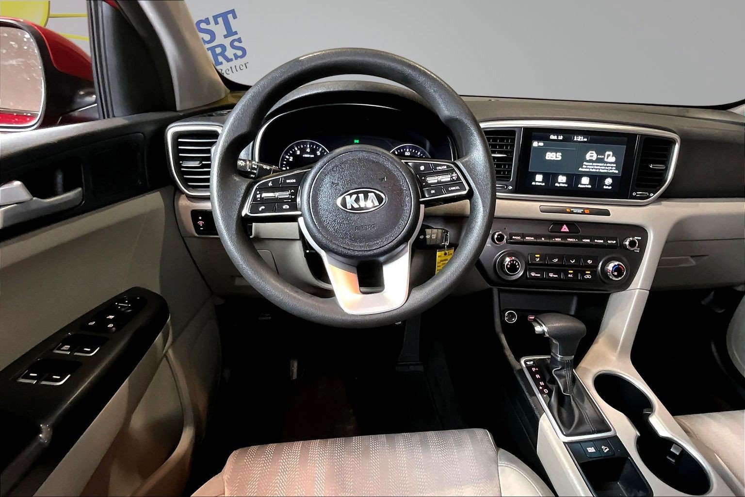 Used 2020 Kia Sportage LX FWD image 9