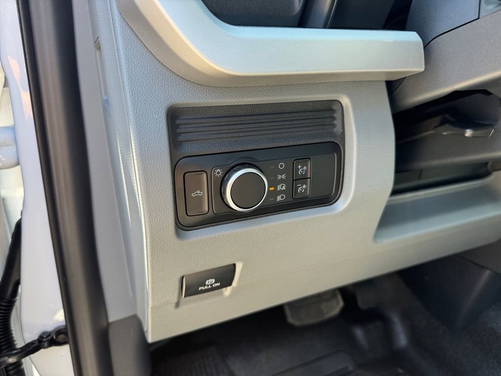 New 2026 Ford F550 4x4 Regular Cab Super Duty image 26