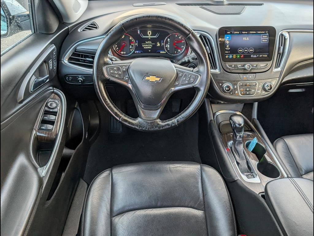 Used 2024 Chevrolet Malibu LT image 11