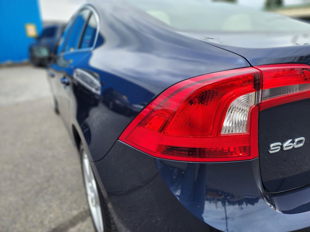 Used 2013 Volvo S60 T5 AWD/4WD image 35