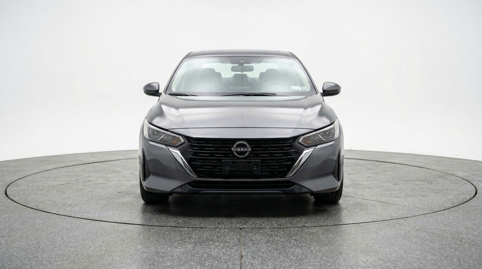 Used 2025 Nissan Sentra SV FWD image 2