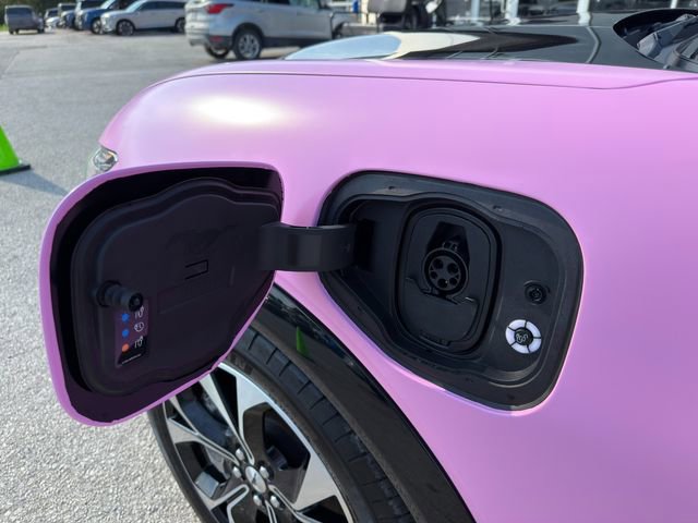 Used 2021 Ford Mustang Mach-E Premium image 11