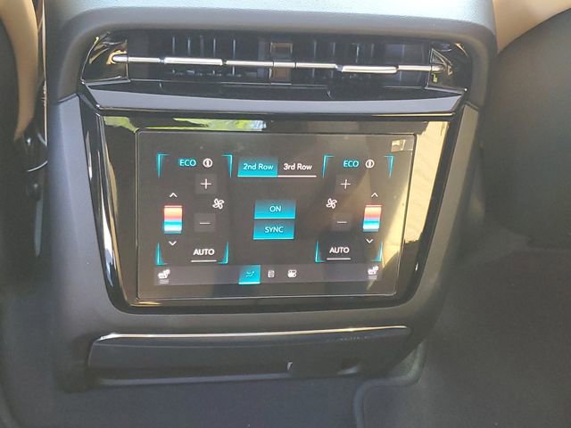 Used 2025 Cadillac Escalade IQ Sport 2 w/ LPO, ONYX Package AWD/4WD image 27