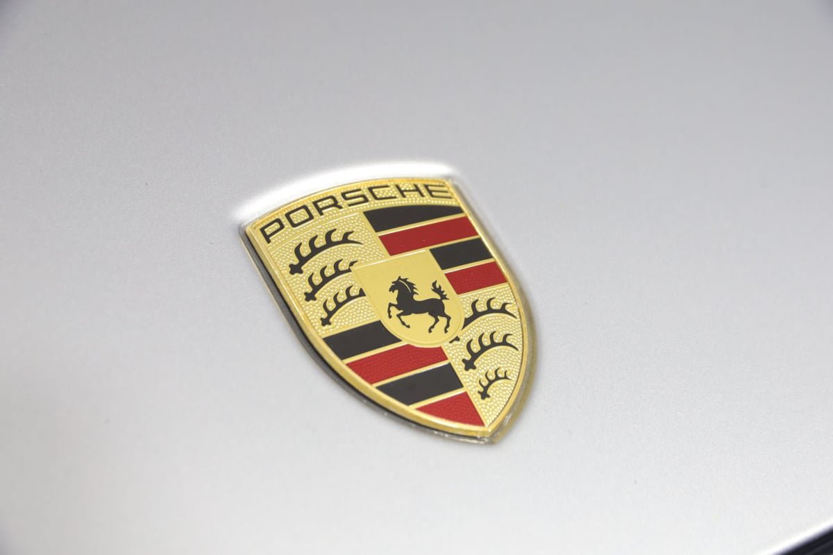 Used 2018 Porsche Panamera 4 AWD/4WD image 21