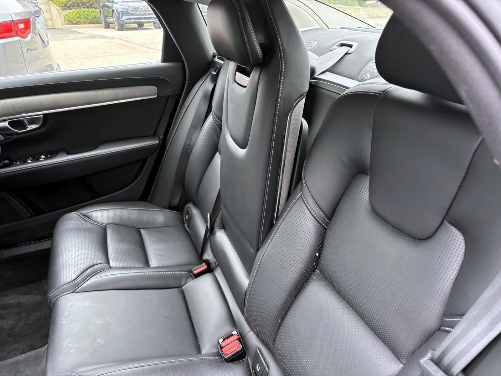 Used 2023 Volvo S90 B6 Ultimate w/ Lounge Package AWD/4WD image 24