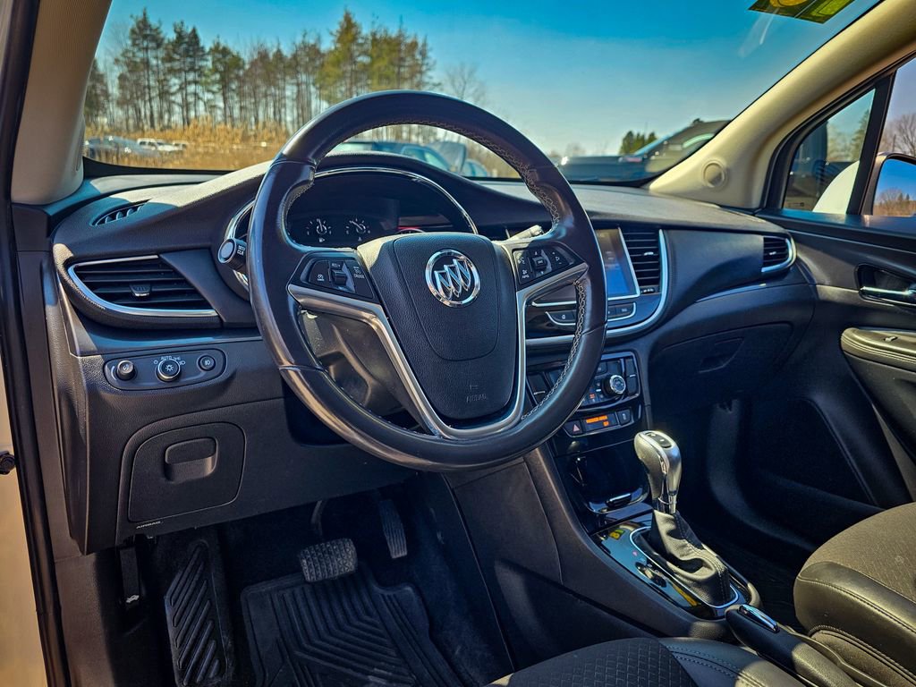 Used 2018 Buick Encore Preferred w/ Experience Buick Package image 12