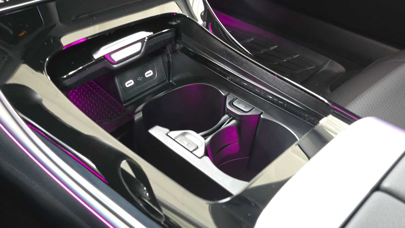 Certified 2026 Mercedes-Benz CLE 300 4MATIC Coupe image 31