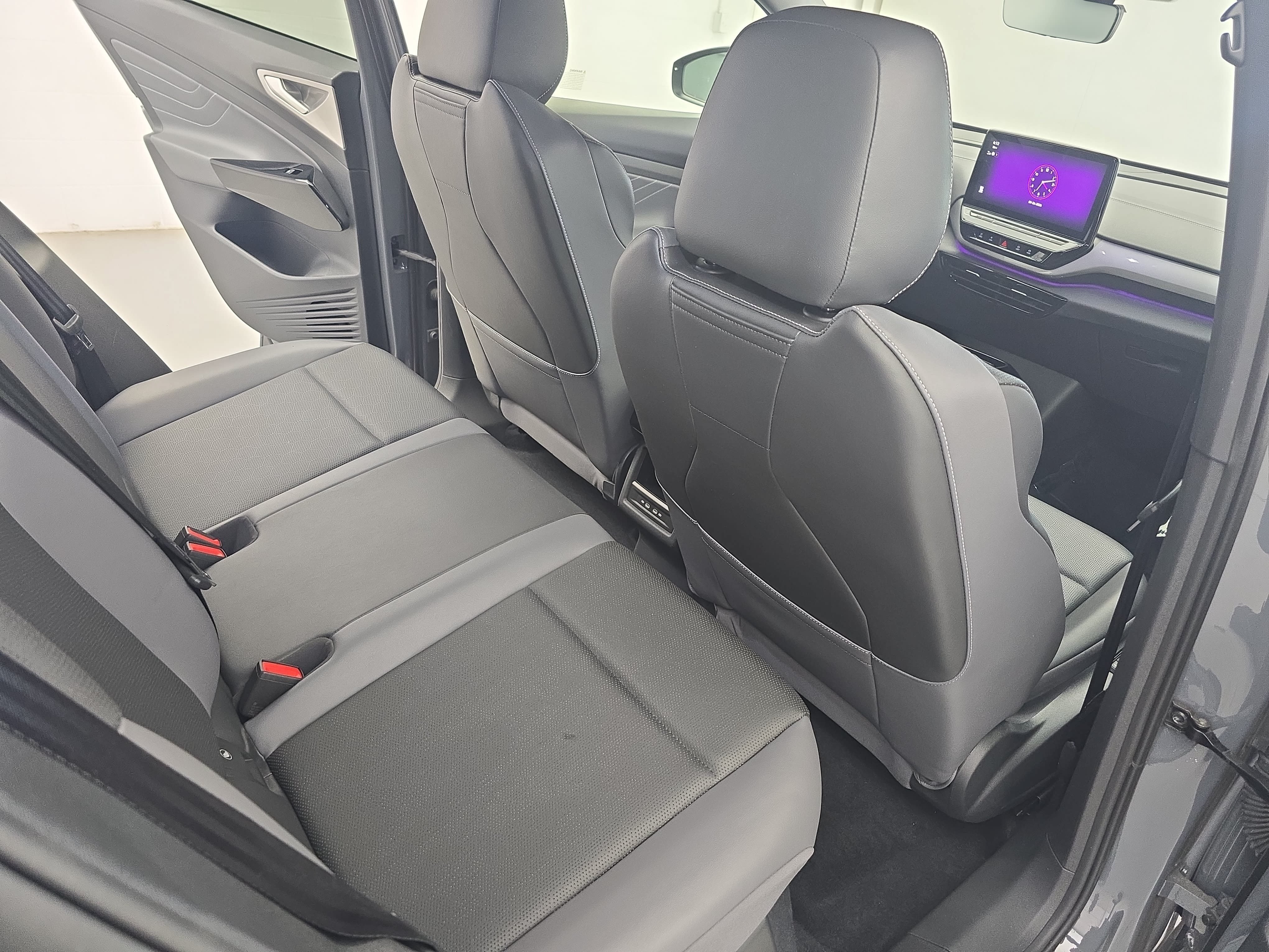 Certified 2024 Volkswagen ID.4 S RWD image 11