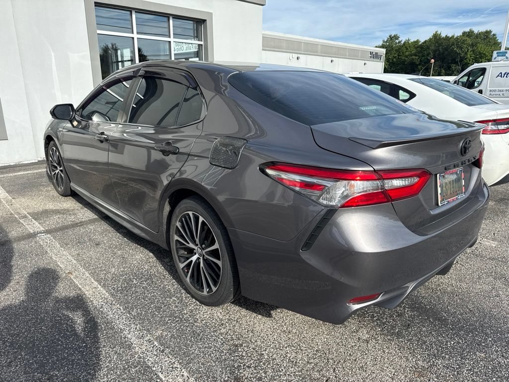 Used 2018 Toyota Camry SE FWD image 7