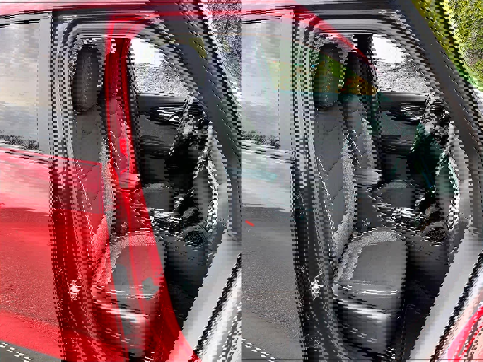 Used 2025 Chevrolet TrailBlazer LT w/ Convenience Package AWD/4WD image 13