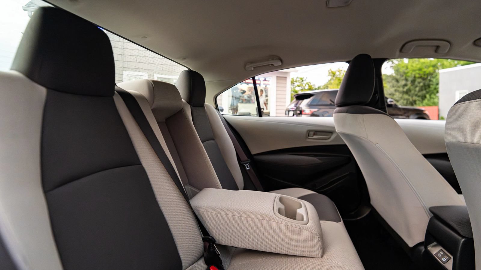 Used 2024 Toyota Corolla LE FWD image 14