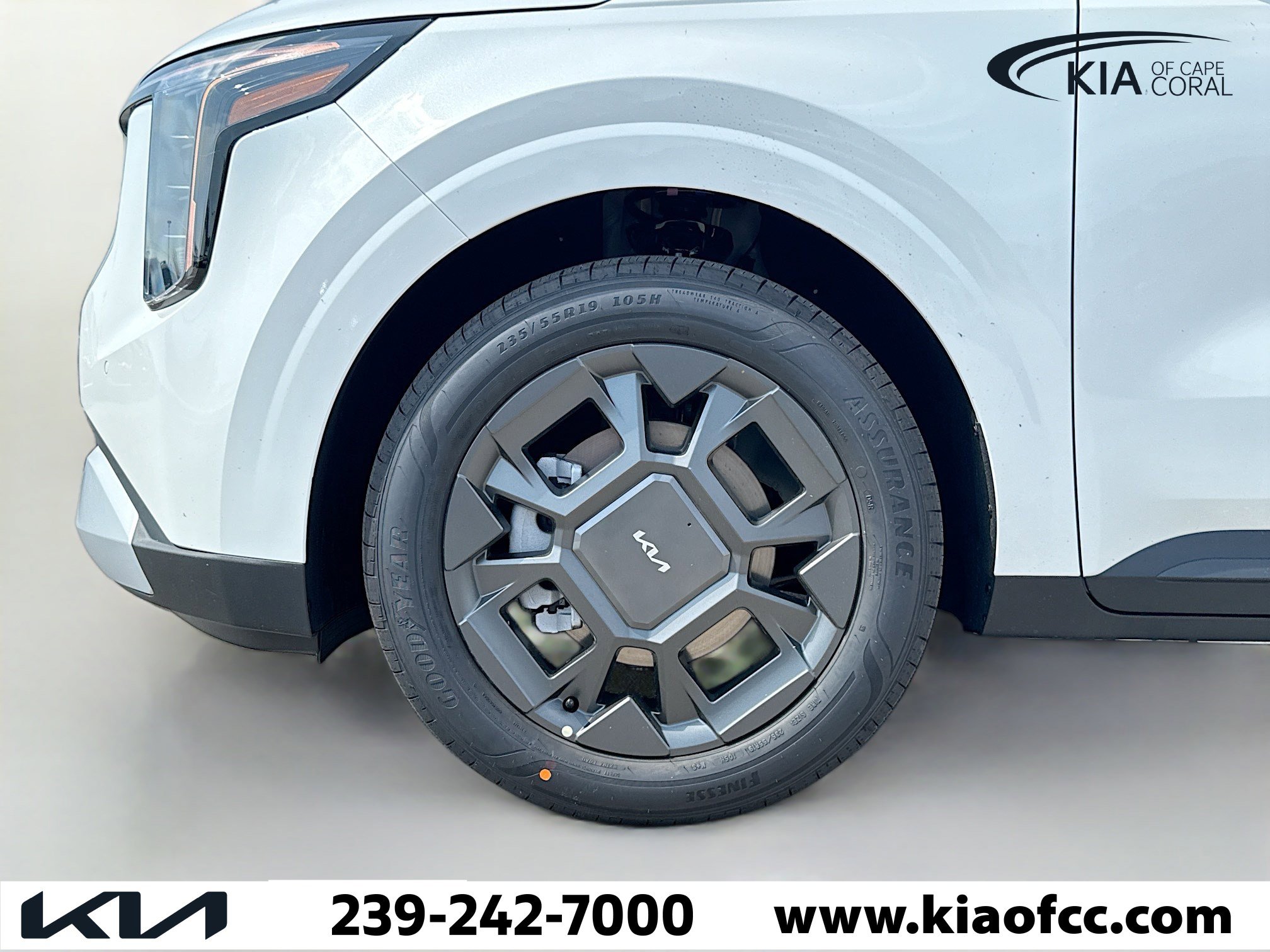 New 2026 Kia Carnival EX image 42