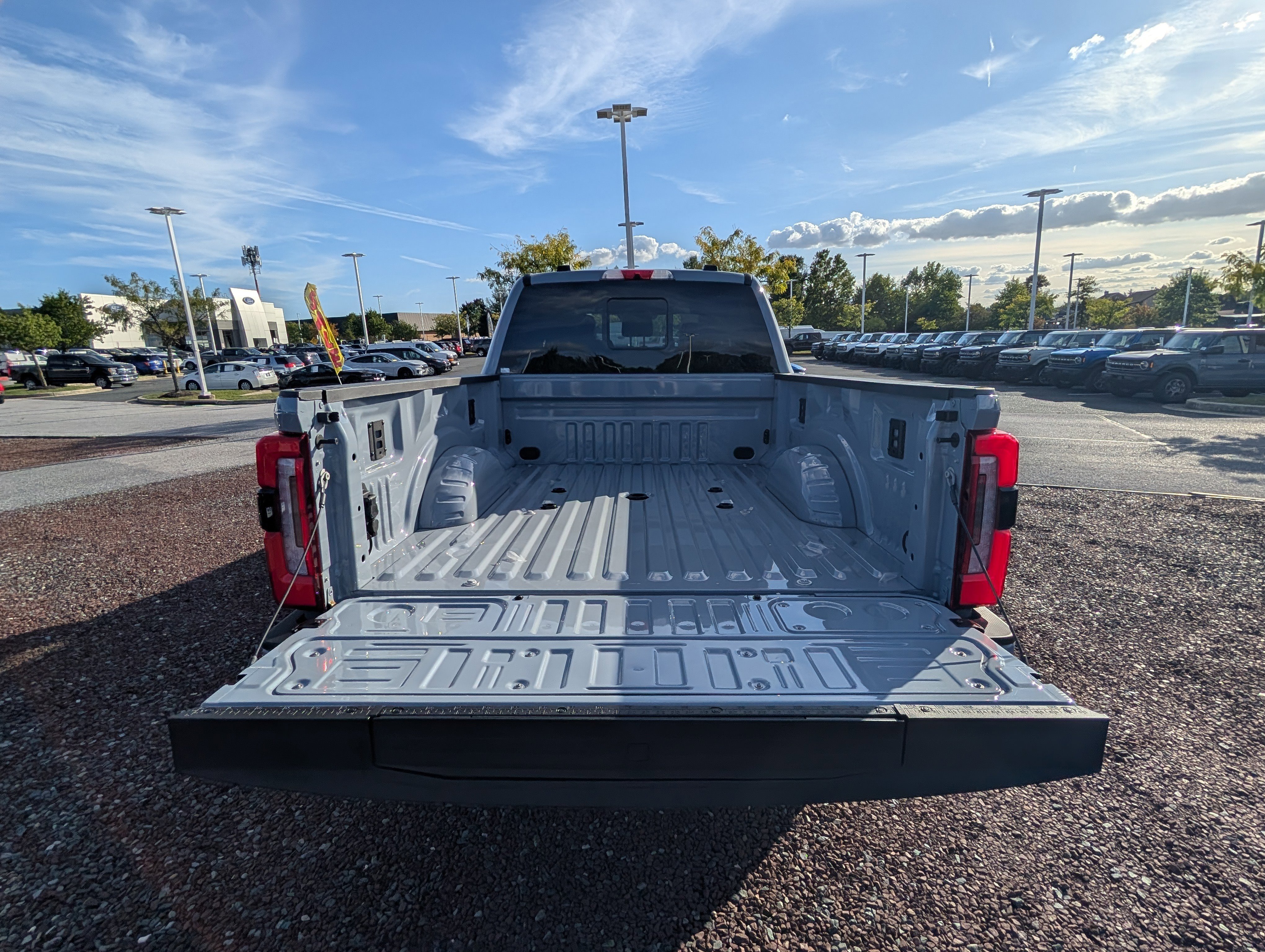 New 2026 Ford F250 Platinum w/ Tremor Off-Road Package image 9