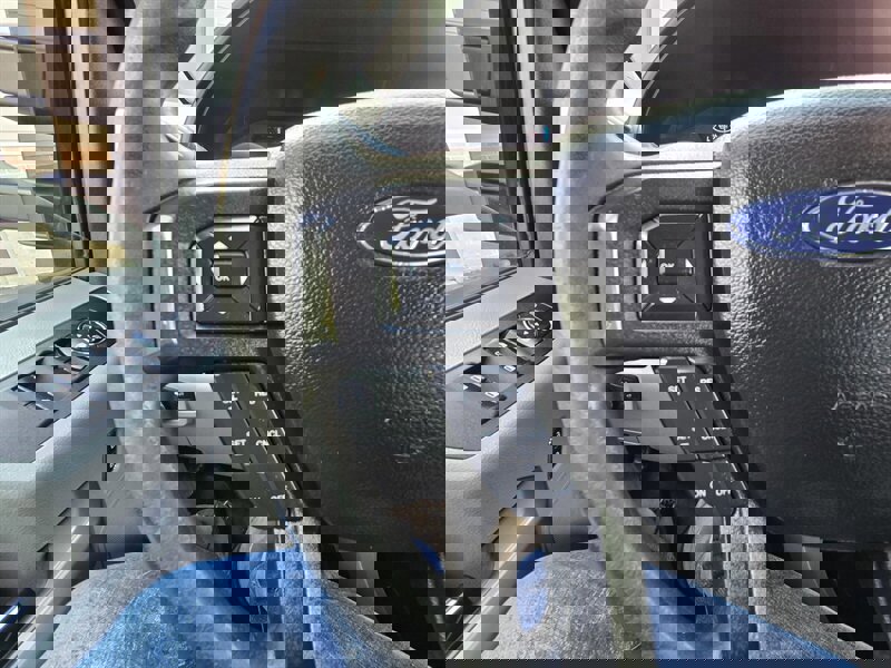 Used 2020 Ford F350 XLT w/ FX4 Off-Road Package image 13