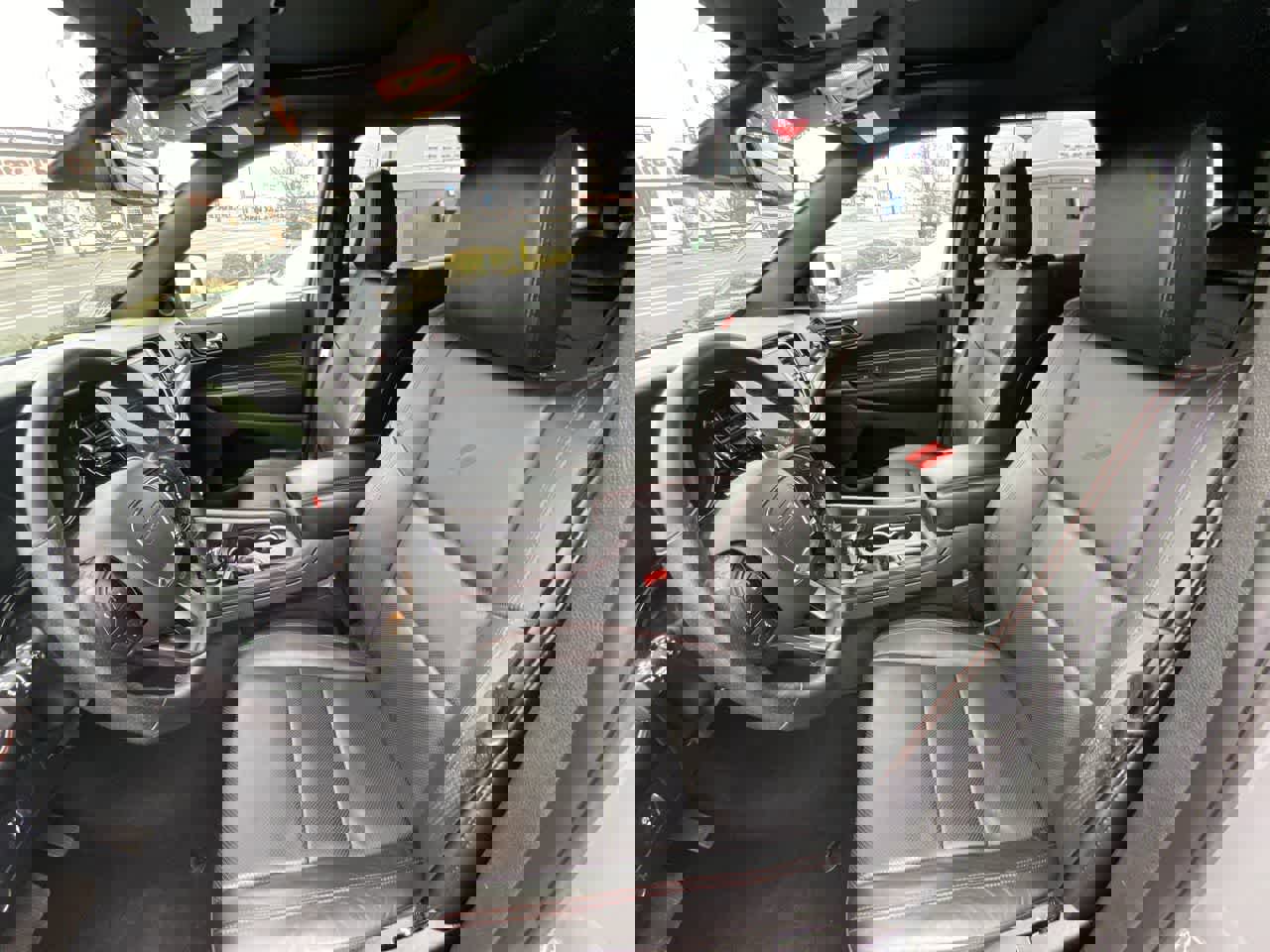 Used 2025 Dodge Durango GT image 11