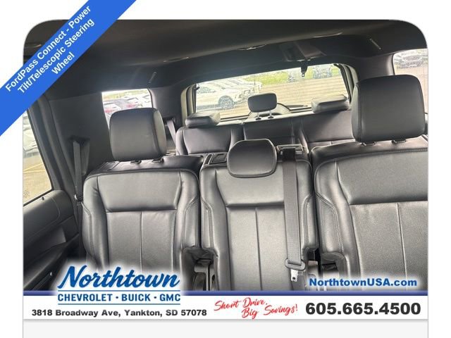 Used 2019 Ford Expedition XLT w/ Equipment Group 202A AWD/4WD image 18