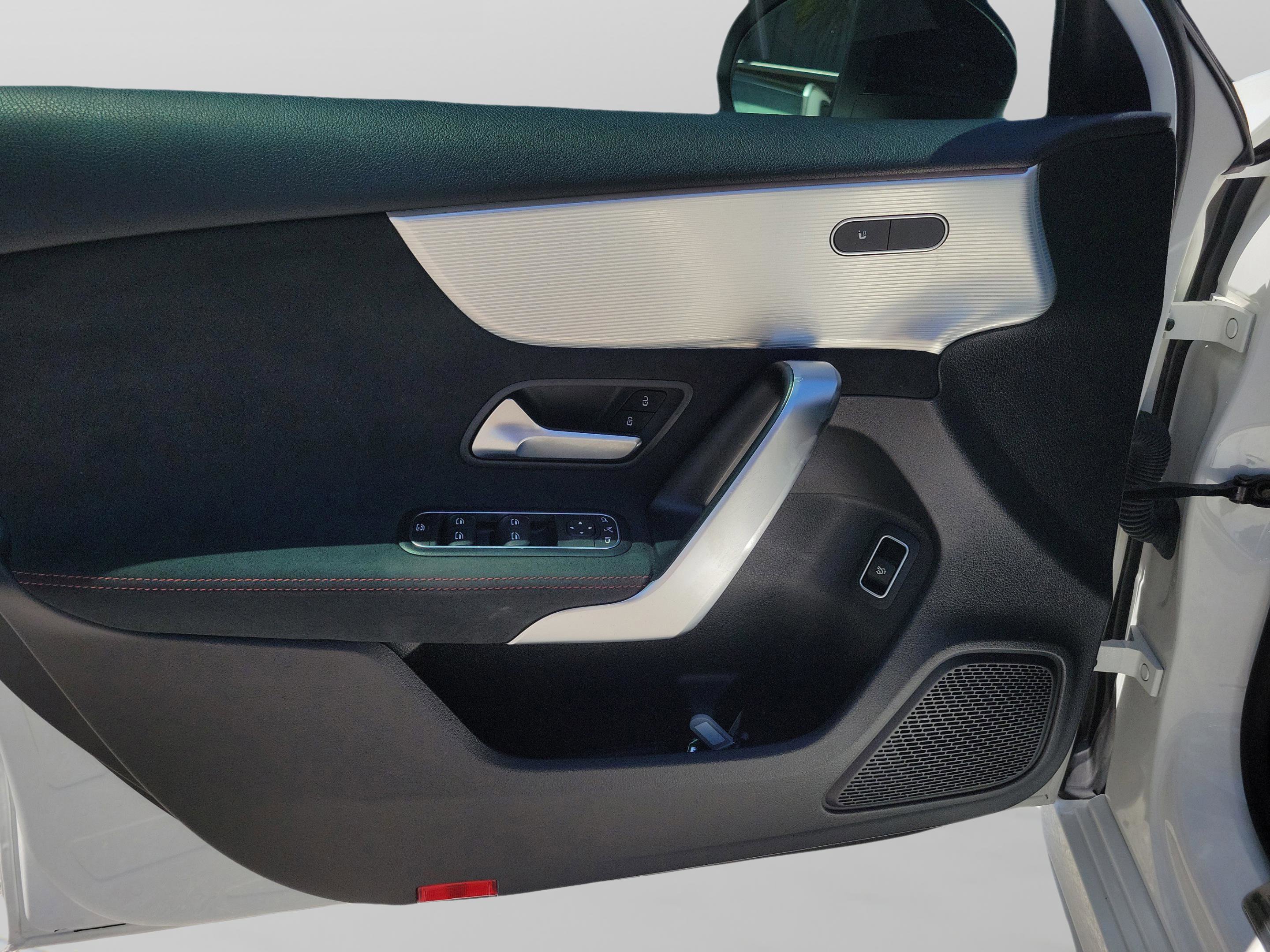 Used 2022 Mercedes-Benz A 220 image 15