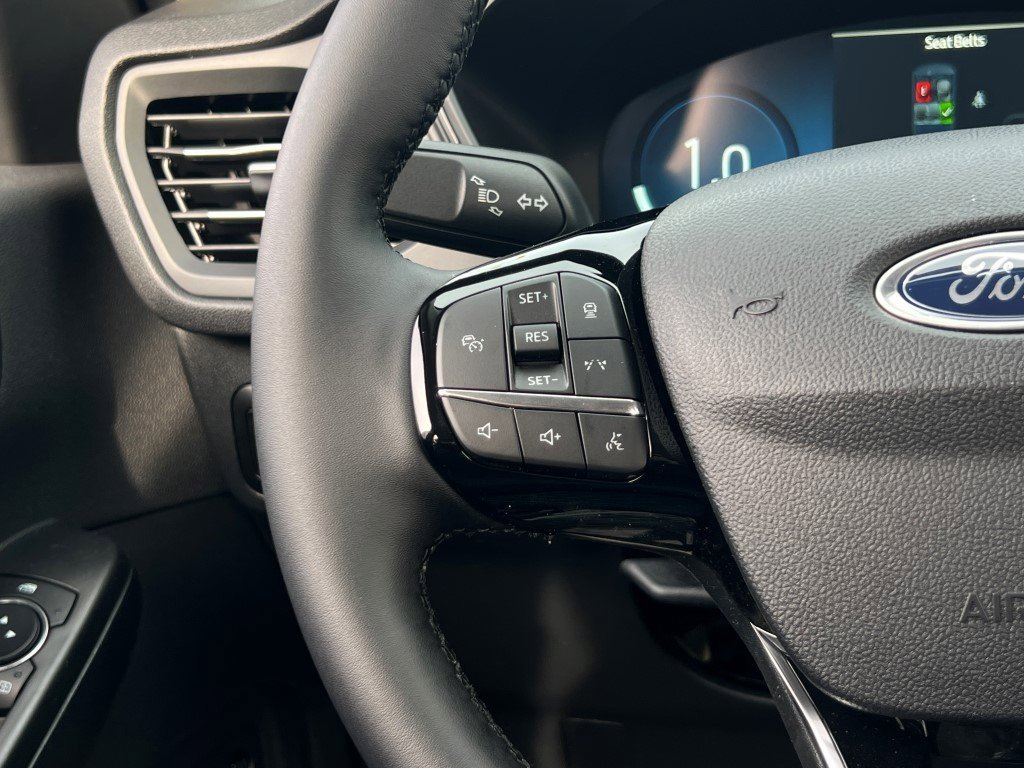 New 2026 Ford Escape Active w/ Active Premium Tech Pack FWD image 19