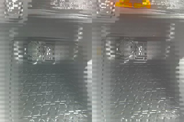 Certified 2025 Toyota RAV4 LE image 35