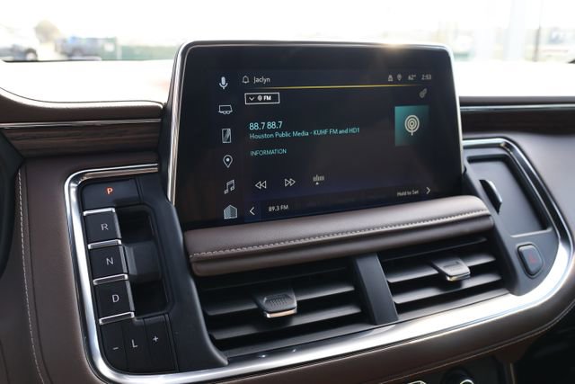 Used 2023 Chevrolet Suburban High Country w/ Max Trailering Package image 19