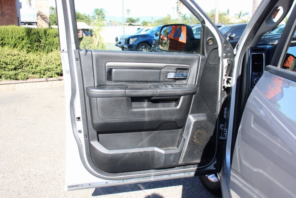 Used 2014 RAM 1500 Sport RWD image 14