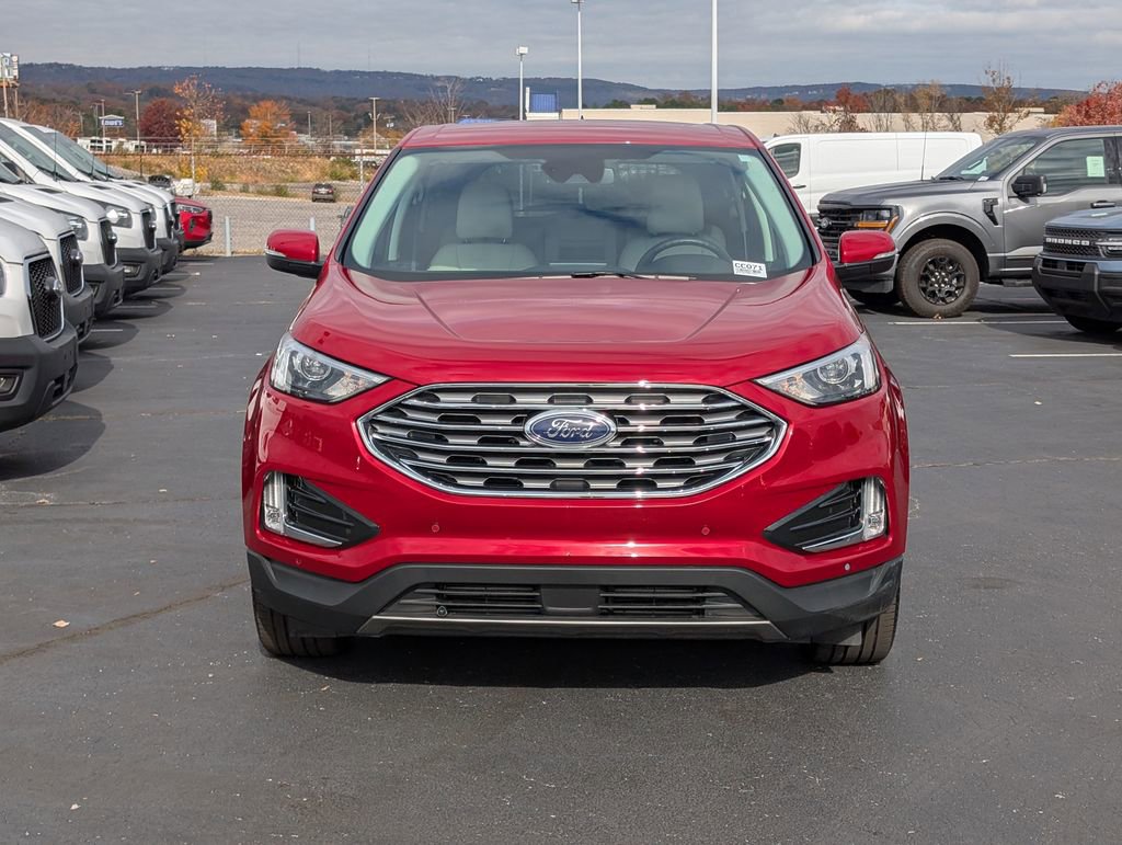 Used 2022 Ford Edge Titanium w/ Class II Trailer Tow Package image 7